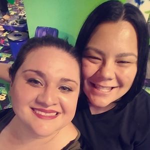 Meet your Posher, Loren